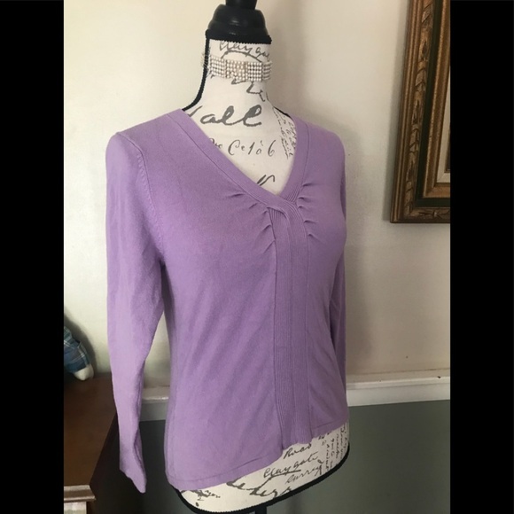 Studio C Lavender Ribbed V-Neck Stretchy Top S - Picture 7 of 7